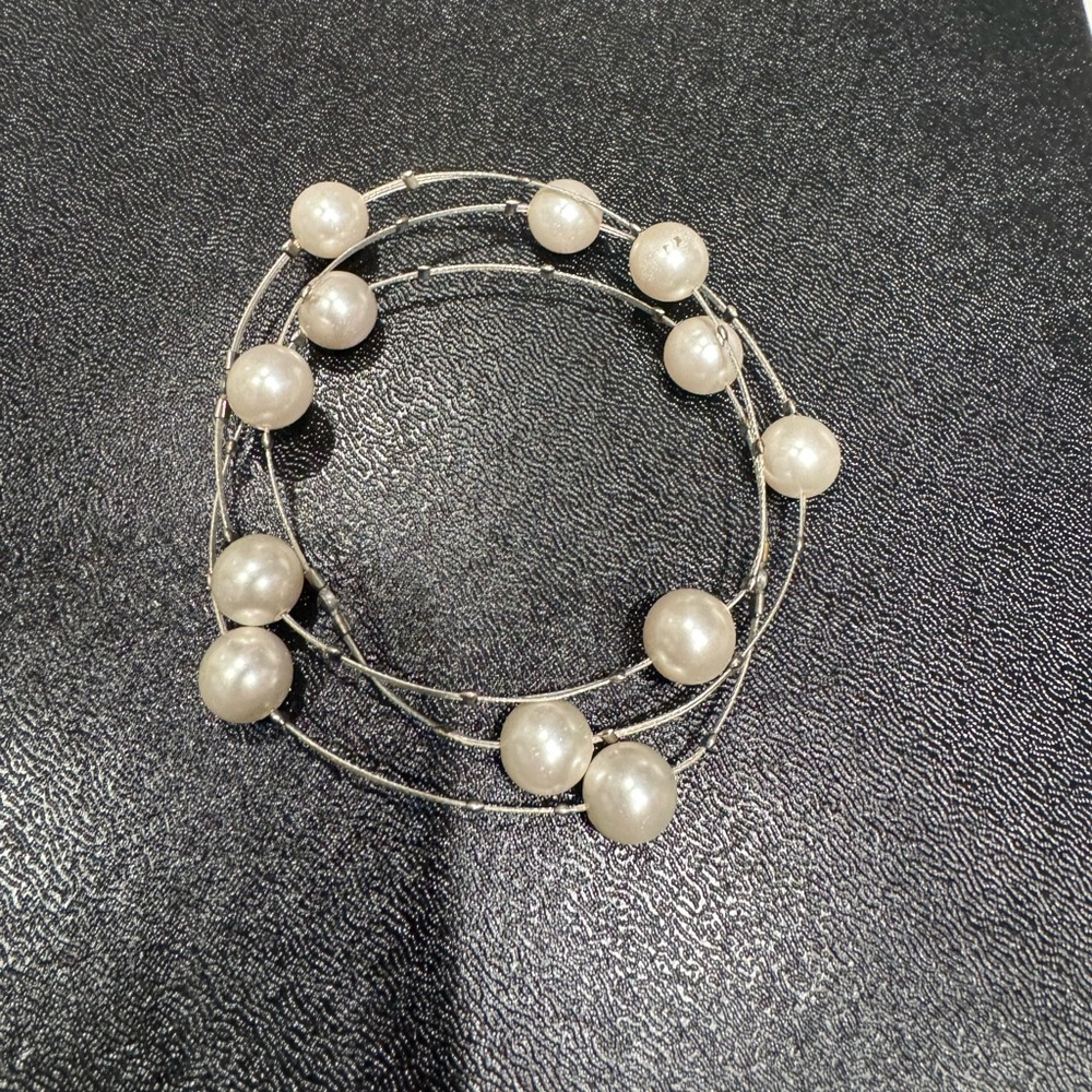 3 Stackable Pearl/Silver Brackets - image 2